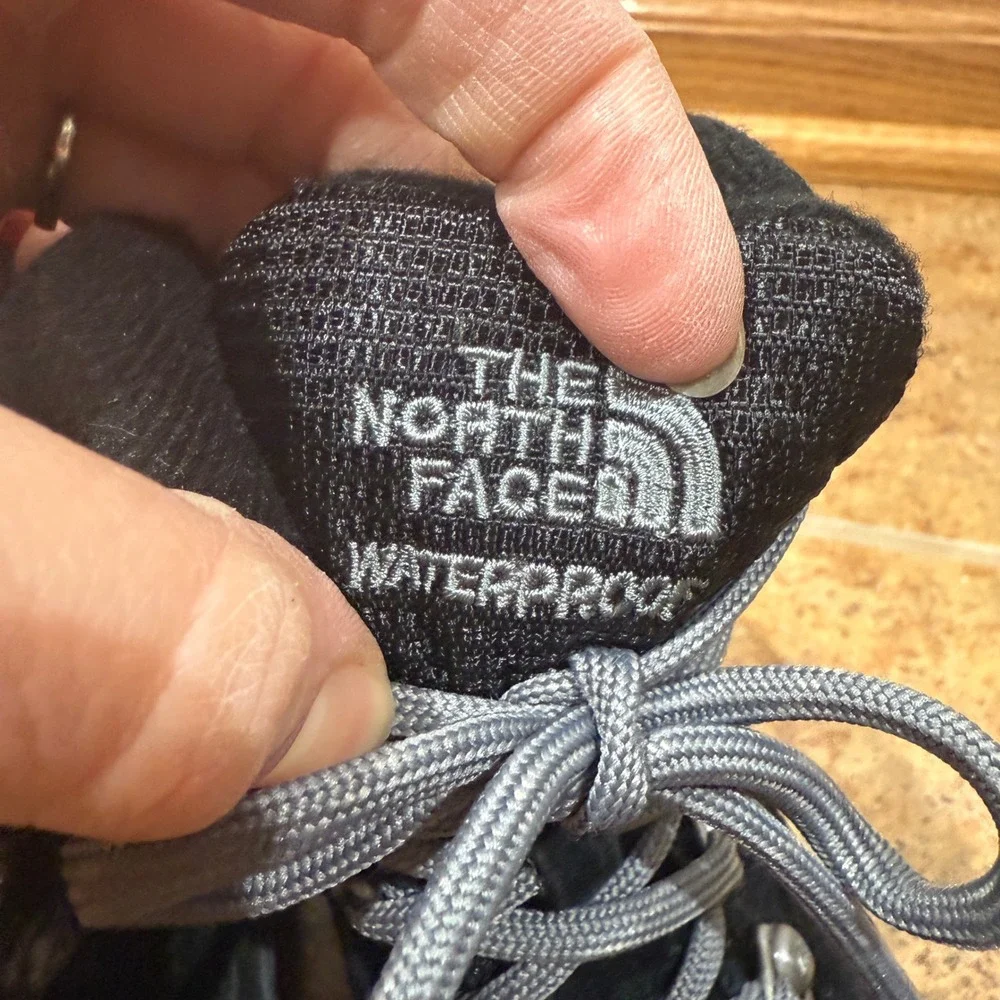 North Face Chilkats Boys‎ Winter Boots Black Waterproof 200g Insulation Size 13
